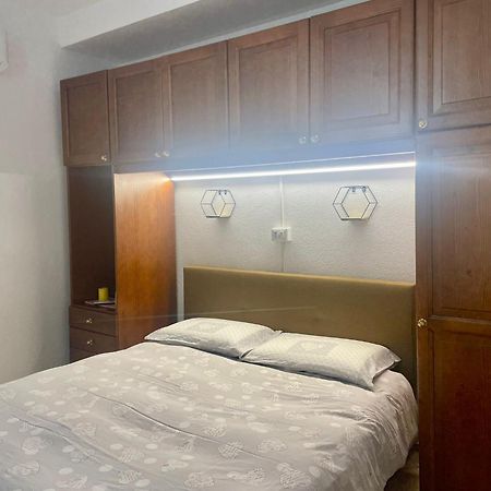 Looney Tunes Home Olbia Eksteriør bilde