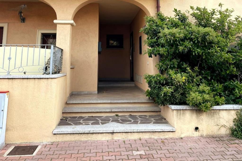 Looney Tunes Home Olbia Eksteriør bilde