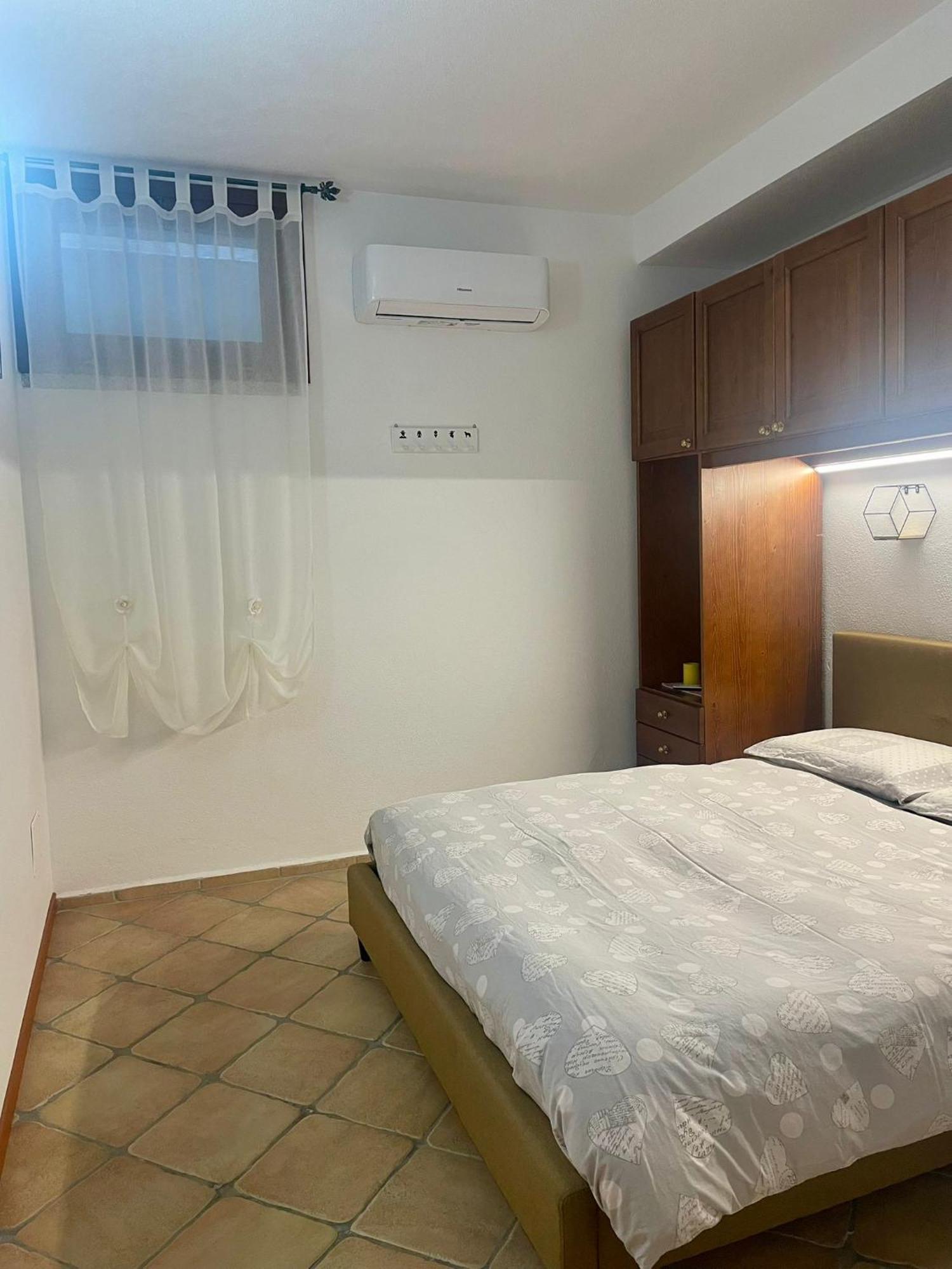 Looney Tunes Home Olbia Eksteriør bilde